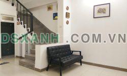 Bán nhà phố Kẻ Tạnh Giang Biên Long Biên DT 60m2 MT 8m giá nhỉnh 3 tỷ gần trường chợ bệnh viện