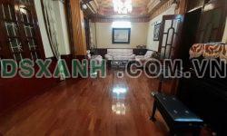 Bán nhà Mặt ngõ Oto Vạn Bảo 54m², 2 tầng, MT 5.6m, giá 11.3 tỷ Ba Đình. Mua liên hệ: O94lO7l689