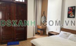 Bán nhà đường Nguyễn Văn Linh, Hải Châu, 3 tầng, DT 59 m2, Gần Cầu Rồng. Chỉ 5,2 tỷ. Ô tô đỗ. 0843-899-666.