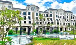 Bán Lỗ Căn Hộ 2PN Swan Bay Zone 6, Tầng Cao view sông, view sân golf, bao gồm nội thất cơ bản