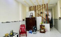 CMT8 P.1 Q.3 DT : 52m2 giá chỉ 5.55 tỷ NHÀ ĐẸP Ở LIỀN 8 M RA ĐƯỜNG Xe hơi tặng NỘI THẤT