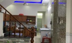 Nhà 1 trệt 1 lầu Bửu Hòa, đường nhựa trước nhà 8m, SHR thổ cư, gần cty Pouchen