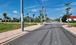 Bán lô đất 100m2,950tr, ngay mặt tiền đường tỉnh lộ 9,Long An