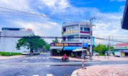Bán đất dự án Hóa An, mặt tiền Hoàng Minh Chánh, thổ cư 100%, dân cư sầm uất. Lh 0988 693 971