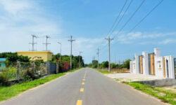 CẦN BÁN ĐẤT ĐỐI DIỆN SÂN BAY, RA BIỂN CHỈ 3P SỔ HỒNG RIÊNG