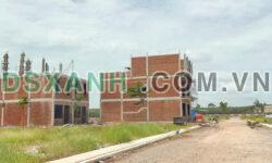 Bán nhà trong khu đô thị Phương Trường An 6- mặt tiền đt 741( ql14) ngay cổng xanh