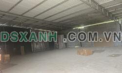 Cho thuê 460m làm kho xưởng hoặc kinh doanh tại mặt đường Ngọc Thụy, đường hè rộng, giá 31tr/tháng