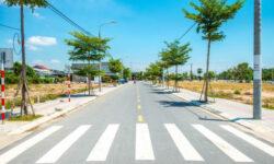 Bà chị chơi chung gởi bán lô đất 105m2 Long An