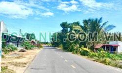 Bán miếng đường nhựa ngay KCN Minh Hưng HQ 245m2 giá chỉ 5xx triệu