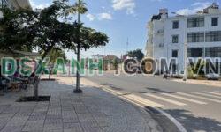 Bán khách sạn đang cho thuê ngay TTTP Đồng Xoài 225m2 SHR 13.5 tỷ.  Lh:0978077345.