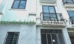 Nhà đẹp logoc Độ Tràng 40m2x3T, 3.35 tỷ, oto đậu cửa, 10m ra đường Contener.