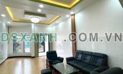 Nhà bán 1 trệt 1 lầu gần chợ Hưng Long
