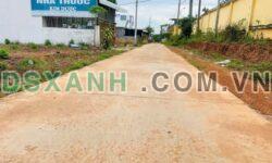 Sang Vuờn Bưởi view Suối 1100m2 chỉ 350tr, Đường bê tông 8m Vị Trí: Đồng ti