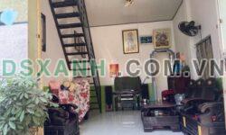 Bán nhà 2 mặt tiền trung tâm, gần Chợ Đầm – Giá tốt