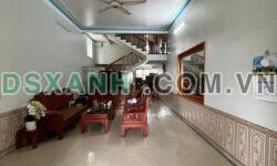 Bán nhà 3 tầng Sông Cầu, TP.Bắc Kạn. Full nội thất, giá 1.95 tỷ