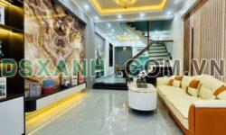 Bán Nhà Mới 4T Thiên Lôi, 43m2, Ô tô đỗ cửa, Giá 3.35 tỷ
