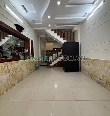 Bán nhà Phạm Văn Chiêu, 50m2, 3 tầng, giá tốt
