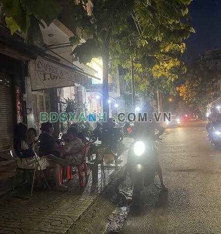 Cho thuê MB Nguyễn Văn Đừng, Quận 5, 32m2, Giá Thương Lượng