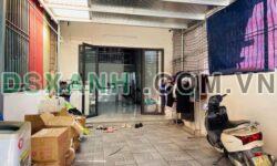 Bán nhà C4 Phạm Đình Toái, 81.5m2, nở hậu, ô tô tránh, 3.68 tỷ