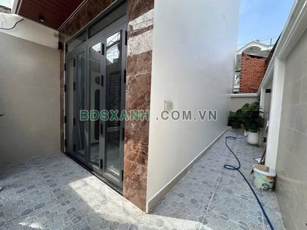 Bán nhà Đường 21 Gồ Vấp, 60m2, tặng đất Giá sập sàn 7.3 tỷ