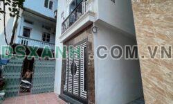 Bán nhà lô góc Vĩnh Hưng 30m2, 5 tầng. Giá tốt