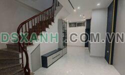 Bán nhà Đông Ngạc, DT 30m2, giá 6.x tỷ, gần KĐT Ciputra