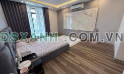 Bán nhà Đề Thám 100m2, ô tô trong nhà, 3 tầng, giá 5 tỷ x