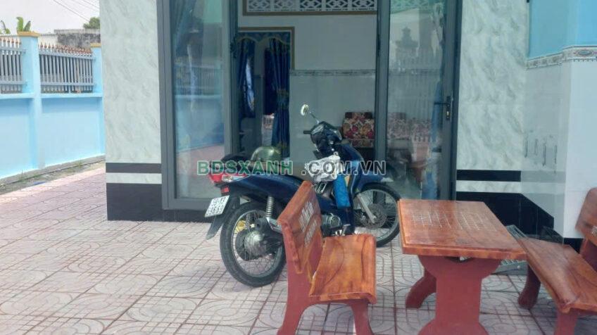 Nhà mới xây mặt tiền Nguyễn Thị Hé,Tân Thông Hội, tổng dt 210m2 , 2pn 2wc giá 2,2 tỷ