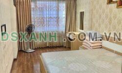 Bán nhà phố cổ Hàng Gà, Hoàn Kiếm, 30m2x4T, sổ riêng, 5.4 tỷ