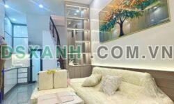 Bán nhà 5T Giải Phóng, 35m2, ô tô đỗ cửa, giá 7 tỷ hơn, Quận Hoàng Mai