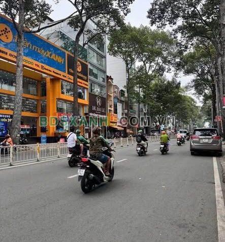 Bán nhà 3 tầng Trần Hưng Đạo, Quận 5, 33m2, HXH, giá 5.95 tỷ