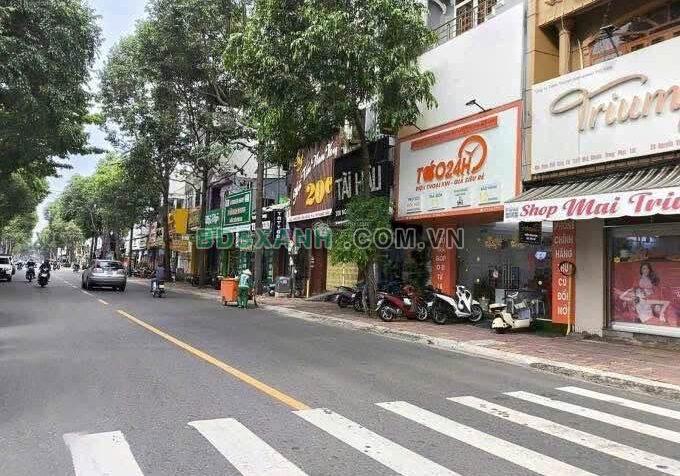 Bán Nhà MT gần Biển Bãi Trước, TP Vũng Tàu: 8.2×12.7m, Giá 14 tỷ TL