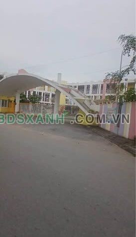 Bán nhà Ngọc Hồi, 50m2, 3 tầng, lô góc, ngõ thông, hơn 6 tỷ