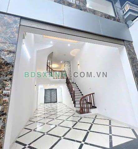 Bán nhà Vĩnh Ninh, Thanh Trì 50m2, 5 tầng, MT 4m, Giá 6.x tỷ