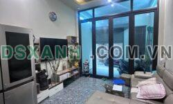 Bán nhà 5T Thanh Trì, 40m2, Ô tô tránh, Giá chỉ 6 tỷ