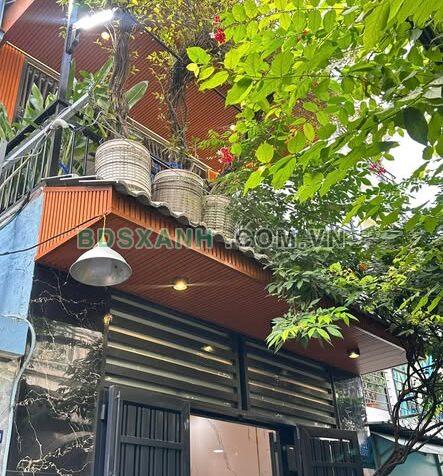 Bán nhà Gò Vấp 4x10m, 1 lầu, hẻm thông, giá 5.5 tỷ TL
