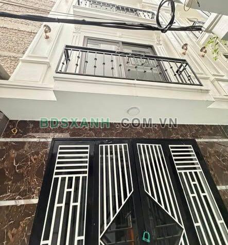 Bán Nhà 30m² Phường Thượng Thanh, Quận Long Biên – 6.8 Tỷ