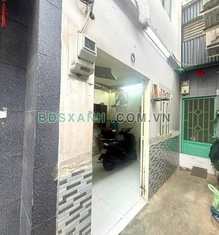 Bán Nhà Phường 9 Quận 8, Đường Ba Đình, 18.24m², 2.38 Tỷ.