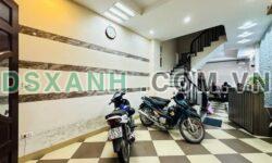 Bán nhà Quận Cầu Giấy 38m² Lô Góc 8.8 Tỷ Ngõ Thông