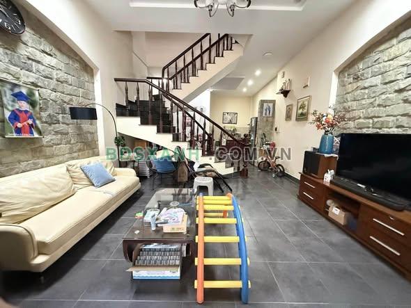 Bán nhà Quận Tân Bình, Phường 12, 59m², hẻm ô tô Bàu Cát 11.x Tỷ