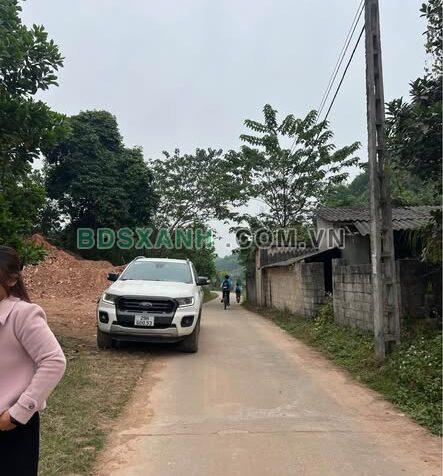 Bán Đất Xã Cổ Lũng, Huyện Pác Nặm 1400m2, giá 2tỷxx