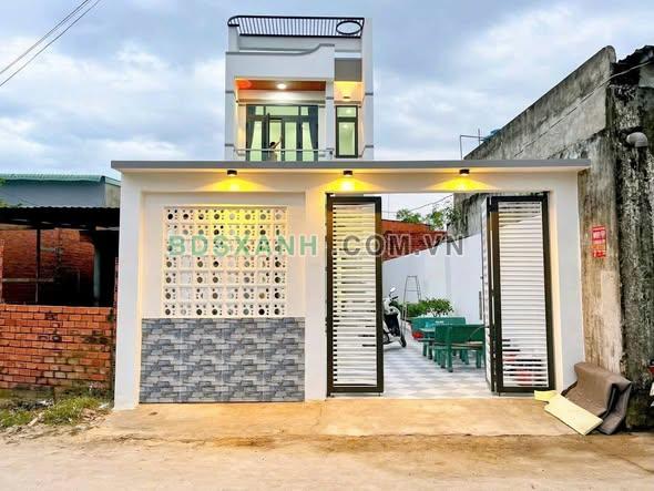 Bán Nhà Đẹp, Xã Mỹ Hạnh Nam, H. Đức Hòa, 5.5x25m, Giá 2.38 tỷ