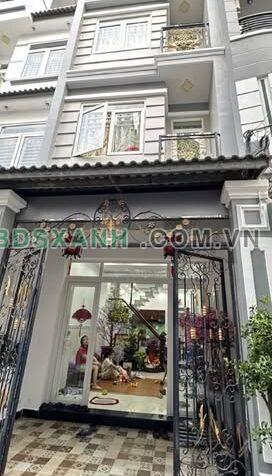 Bán nhà Phường 15, Quận Tân Bình, 52m2, hẻm xe hơi, 7.x Tỷ