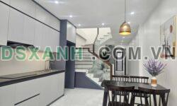 Bán nhà mới Xã Định Trung, Thành phố Vĩnh Yên 90m2 giá 2.7xx tỷ