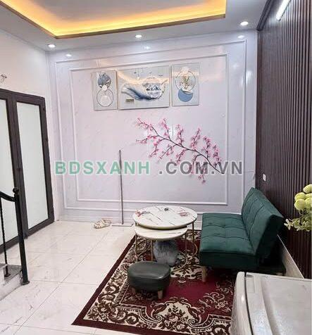 Bán nhà 20m2 Phường Vĩnh Hưng, Quận Hoàng Mai hơn 2 tỷ