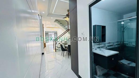 Bán nhà 120m2 xã Tân Hiệp, Hớn Quản, Bình Phước giá 1.8 tỷ