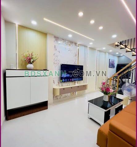 Bán nhà 74m² Phường 9 Quận Gò Vấp Làng Hoa 3.950 Triệu