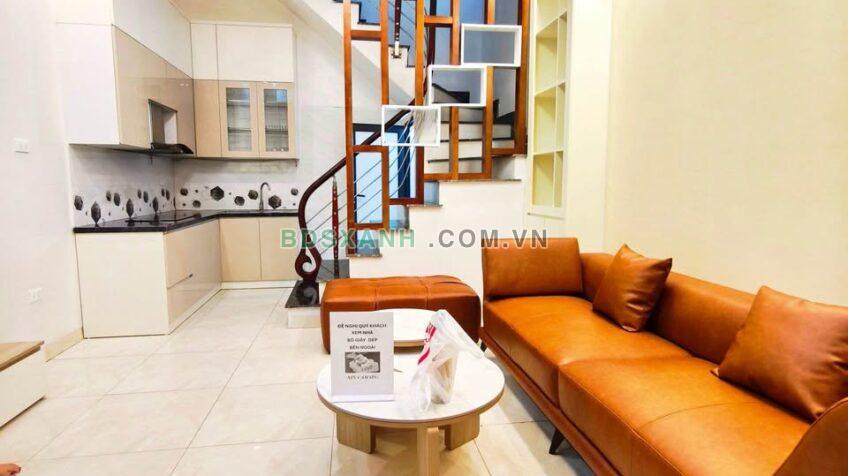 Bán nhà Hào Nam, Q. Đống Đa, gần Ga Cát Linh, hơn 10 tỷ