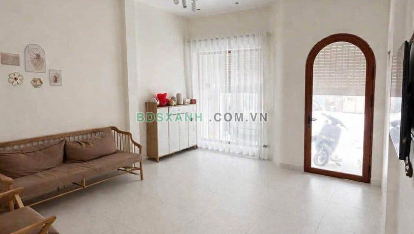 Bán Nhà C4 gác xép đường Sơn Đạo, P. Cốc Lếu, TP Lào Cai 92m2 giá 3tyxx