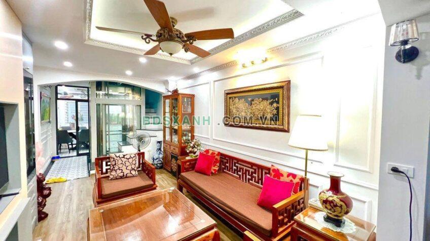 Bán nhà phân lô Phường Đội Cấn, Quận Ba Đình 38m2, tặng nội thất.